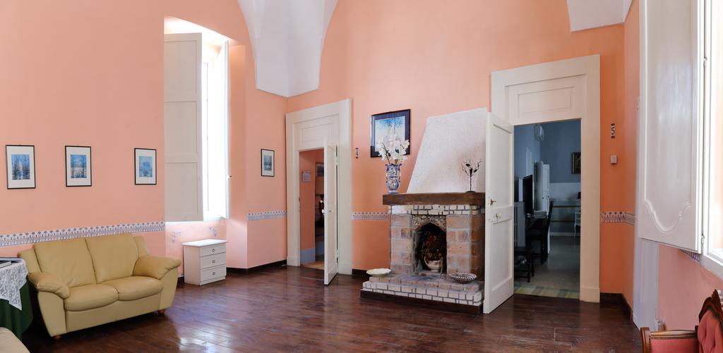 גאליפולי B&B Dimora Muzio And Restaurant מראה חיצוני תמונה