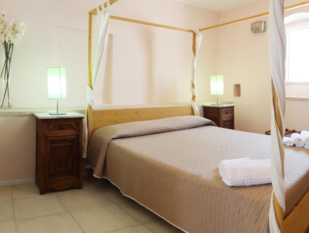 גאליפולי B&B Dimora Muzio And Restaurant מראה חיצוני תמונה