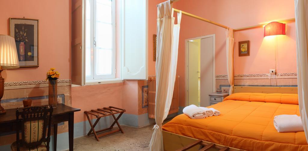 גאליפולי B&B Dimora Muzio And Restaurant מראה חיצוני תמונה